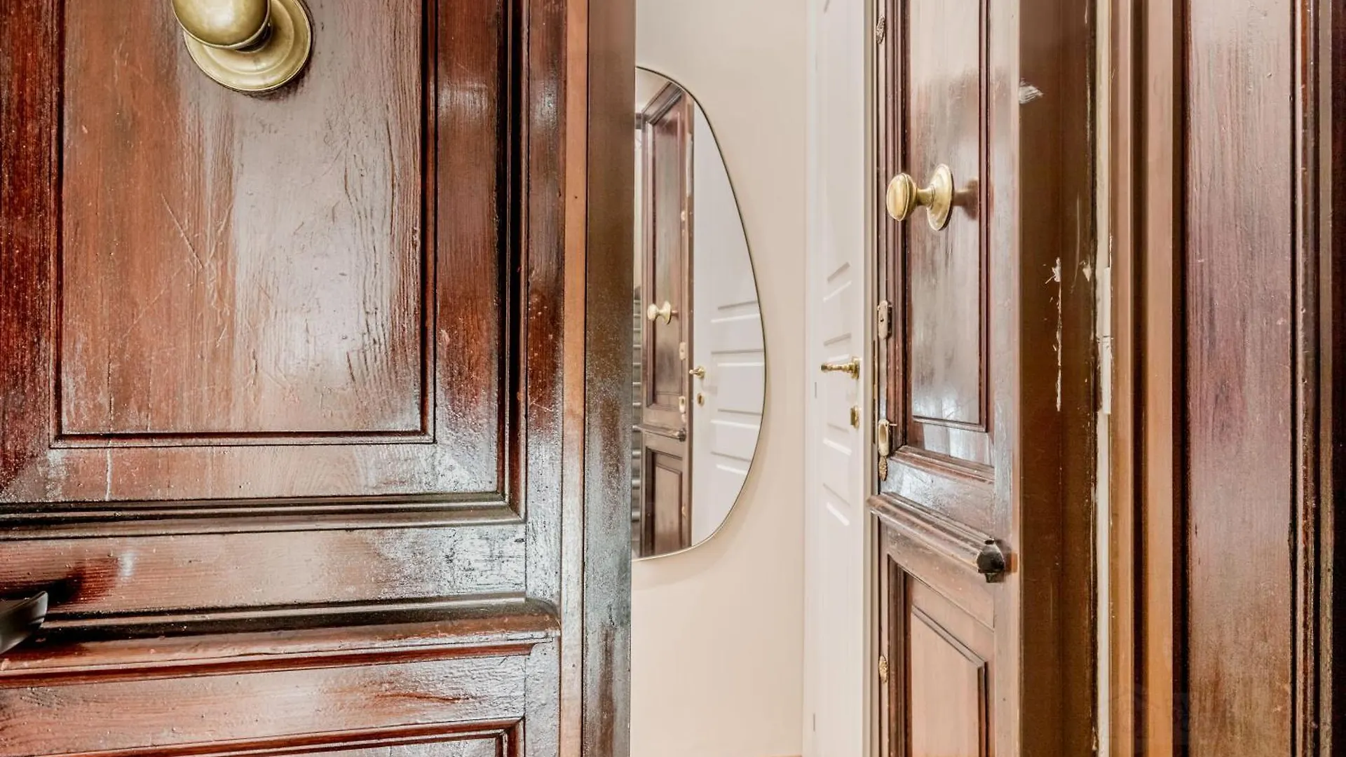 Queen Of Rome Luxury Rooms イタリア