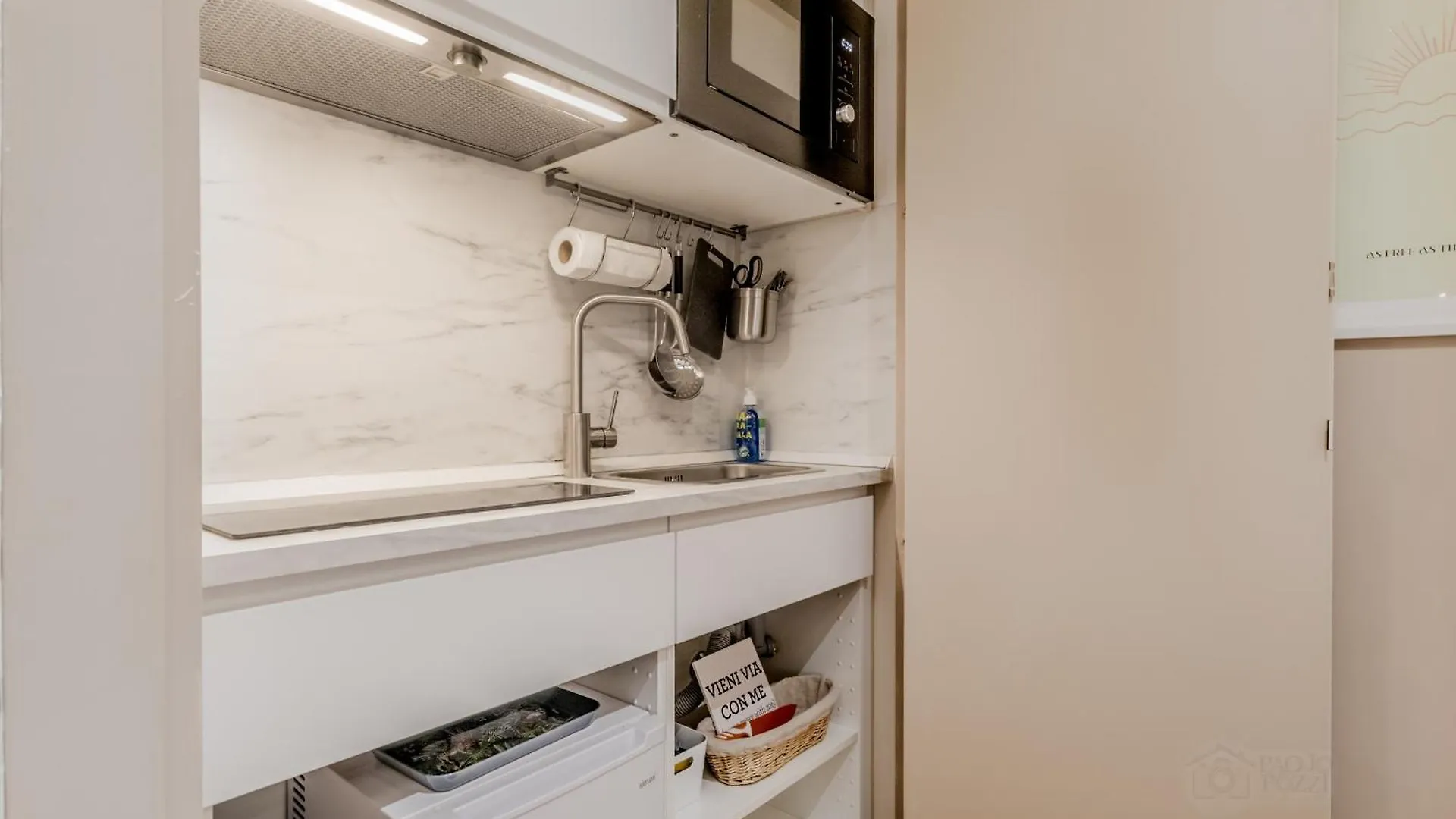 Queen Of Rome Luxury Rooms Penzion
