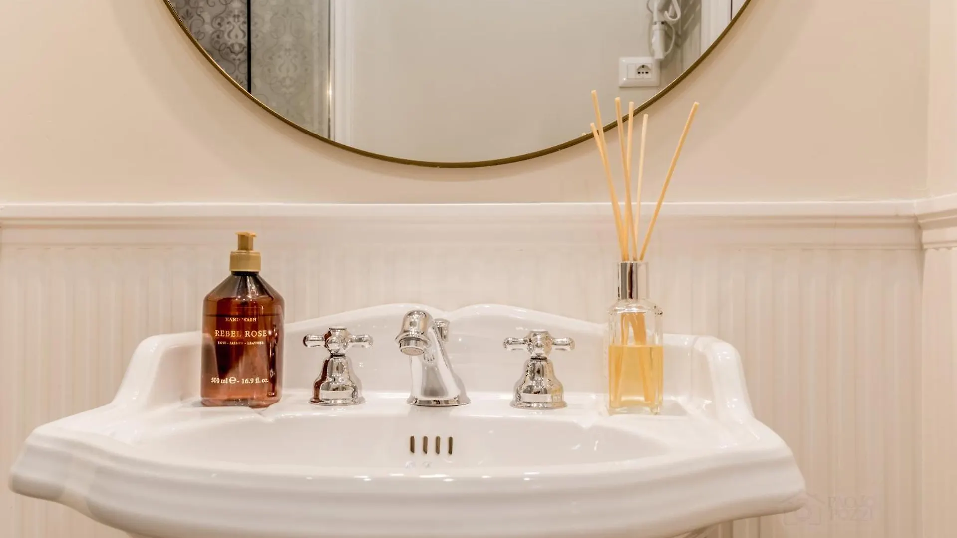 Penzion Queen Of Rome Luxury Rooms
