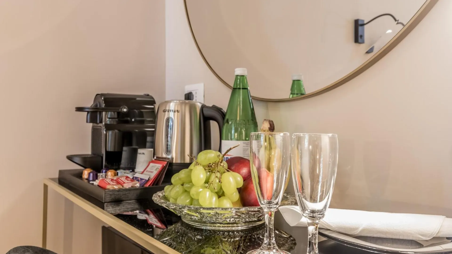 Queen Of Rome Luxury Rooms Affittacamere